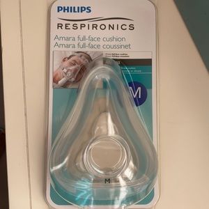 Amara full face cushion mask.